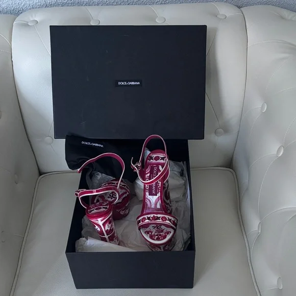 π― Authentic DOLCE &GABBANA Keira Maiolica Leather Fuchsia &White Platform Sandal - Picture 10 of 17